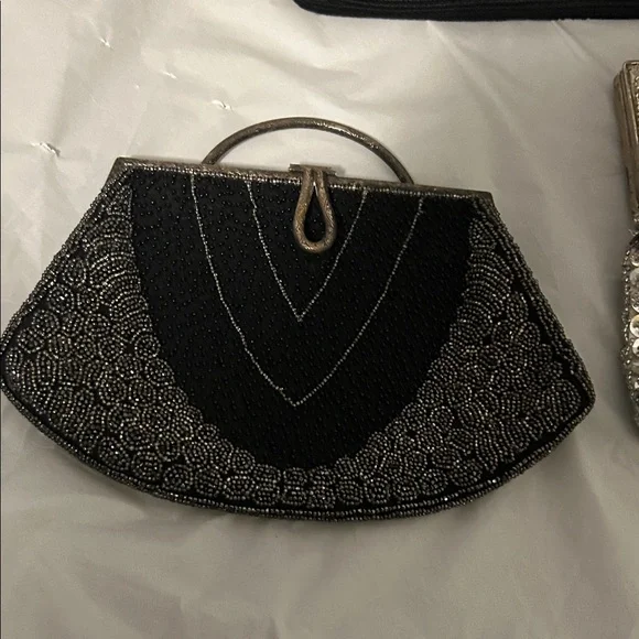 Bundle of Vintage Black & silver Beaded Evening Clutch - Elegant Women's Bag. - Picture 2 of 14